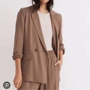 Madewell Caldwell blazer size M medium tan taupe